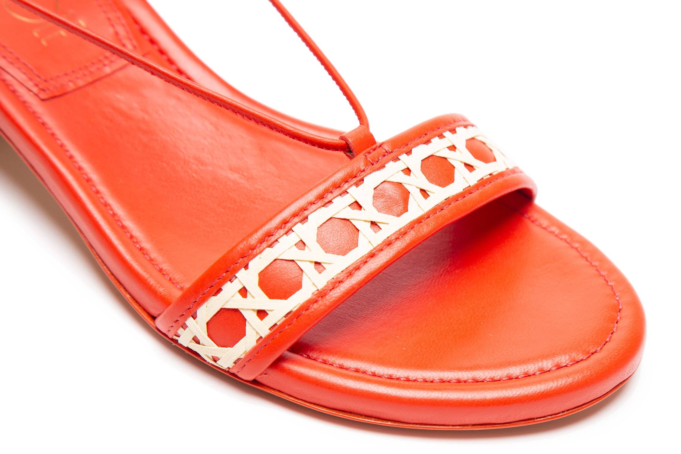 flat-tiras-palha-vermelho-arara4_32_11zon