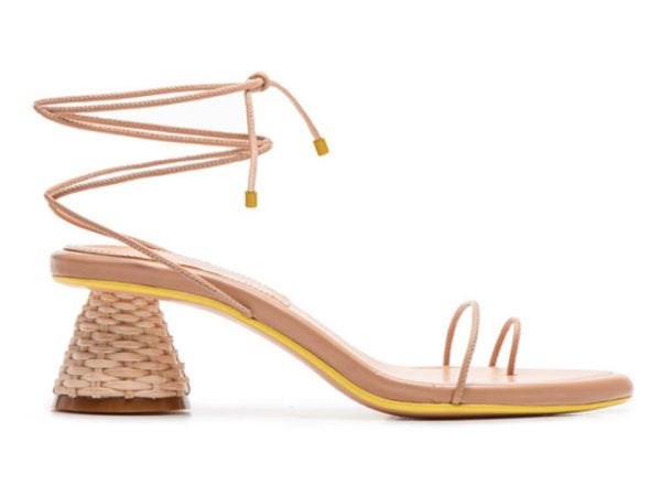 Sandália Tiras Cone Nude